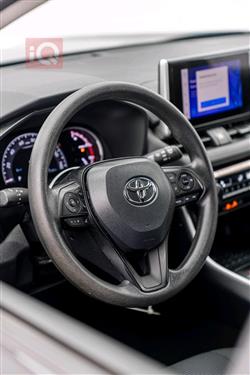 تۆیۆتا ڕاڤ 4